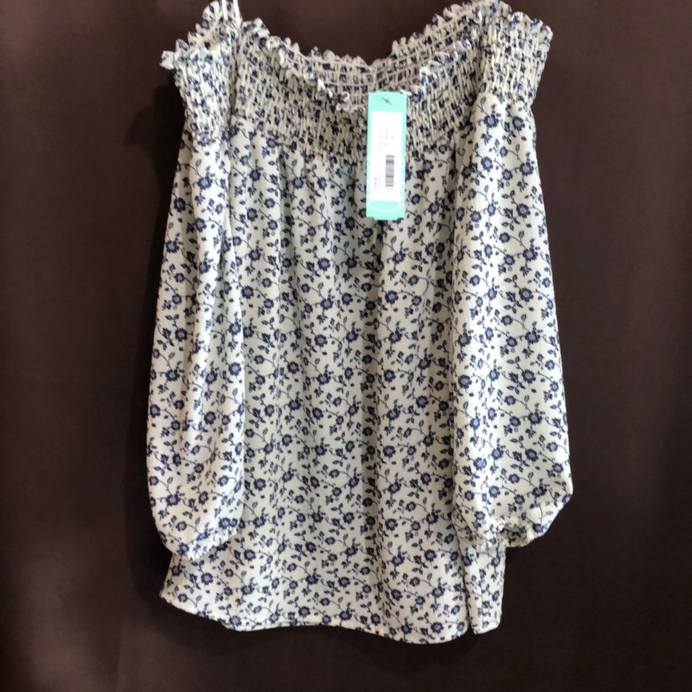 Kaileigh - Caledonia off the shoulder blouse